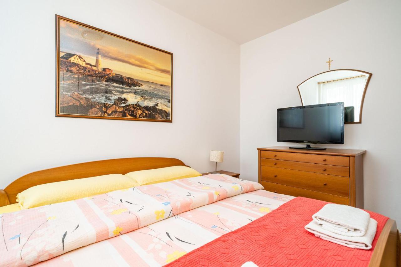 Spacious Three Bedroom Apartment Dubrovnik Exterior photo