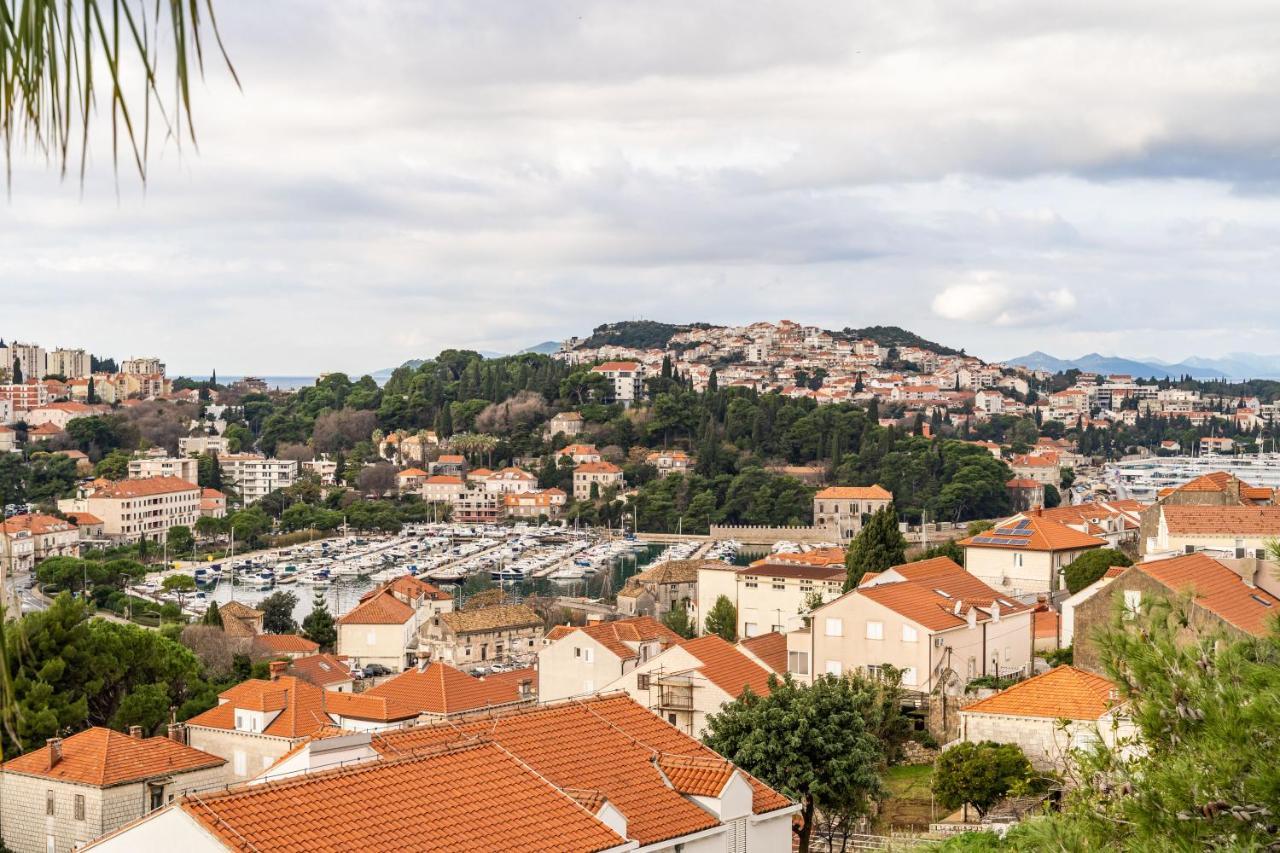 Spacious Three Bedroom Apartment Dubrovnik Exterior photo